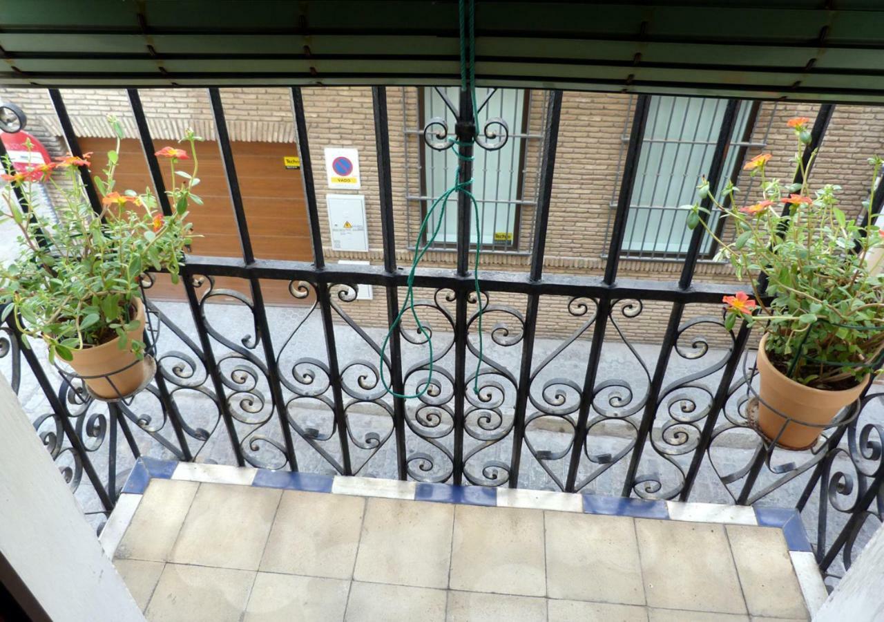 Apartmán Rodo Arenal Sevilla Exteriér fotografie